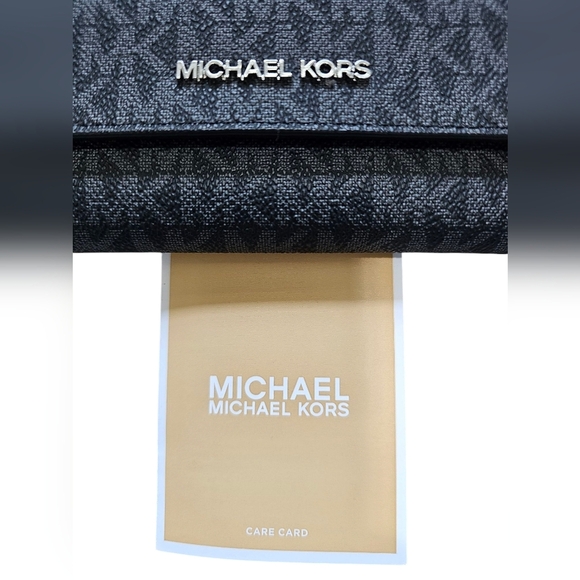 Michael Kors Black Jet Set Travel Large Trifold, NEW WITH TAGS! - Picture 5 of 7